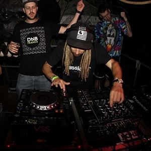 smôl dj de musique drum'n'bass